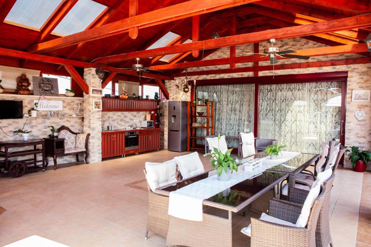 Barackos Wellness Villa Fot 외부 사진